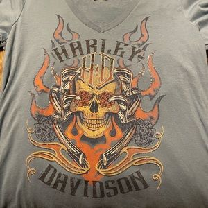 This is a ladies Harley Davidson T shirt size XL in great shape